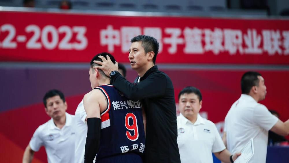 日本怡红院免费全部的视频